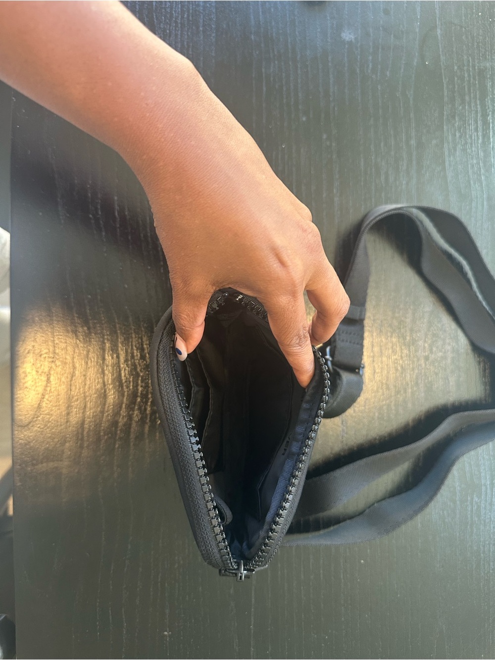 Dagne Dover black Crossbody Belt Bag - Picture 3 of 3